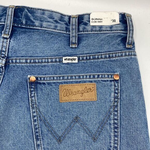 Wrangler Light Wash High Rise A-LineCutoff Donna Shorts Western Cowgirl Size W30 - Picture 10 of 10